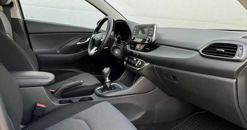 Hyundai I30 cena 71900 przebieg: 15045, rok produkcji 2022 z Miastko małe 352